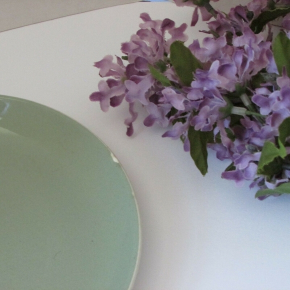 3 Poole Pottery Cameo Plates Salad & Bread Sage Green Mid-Century Retro Vintage - Picture 5 of 6